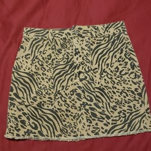 Leopard print mini skirt by Forever21 Medium size
